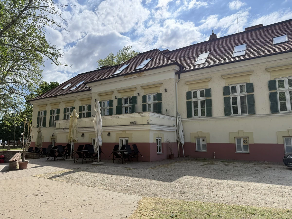 A sándorfalvi Pallavicini-kastély épülete